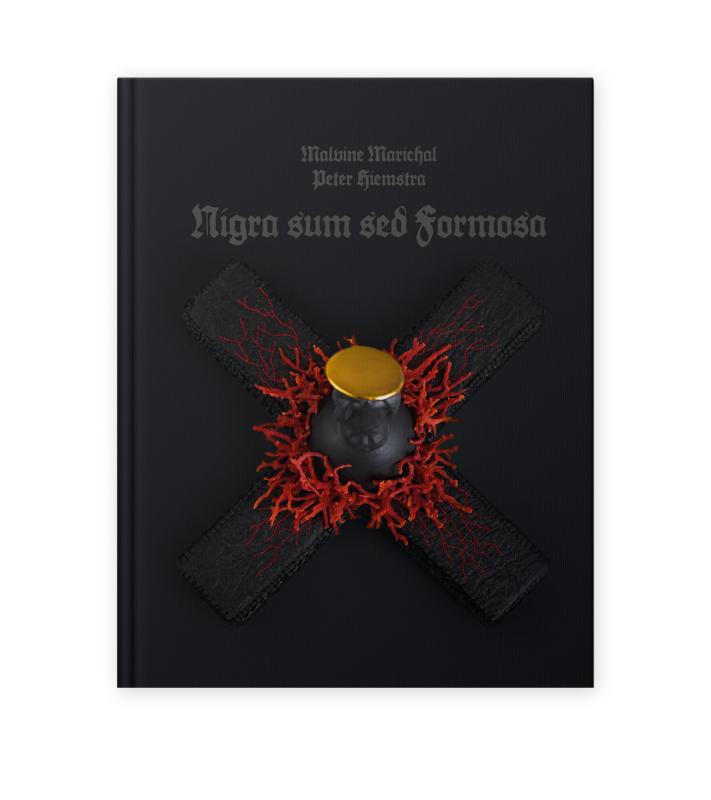 nigra sum sed formosa voorzijde omslag